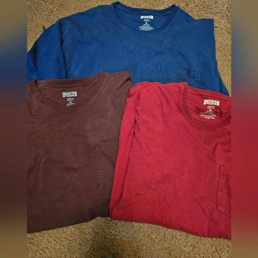 Duluth Trading Co Blue and Red Short Sleeve Tees